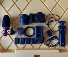 Sony ZV-E10 Bundle Kit Lens, 11mm F1.8 Lens, ...