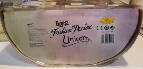 Bratz Mode Pixiez weißes Einhorn leuchten im Dunkeln Flügel in ungeöffneter Box - Bild 8 von 8