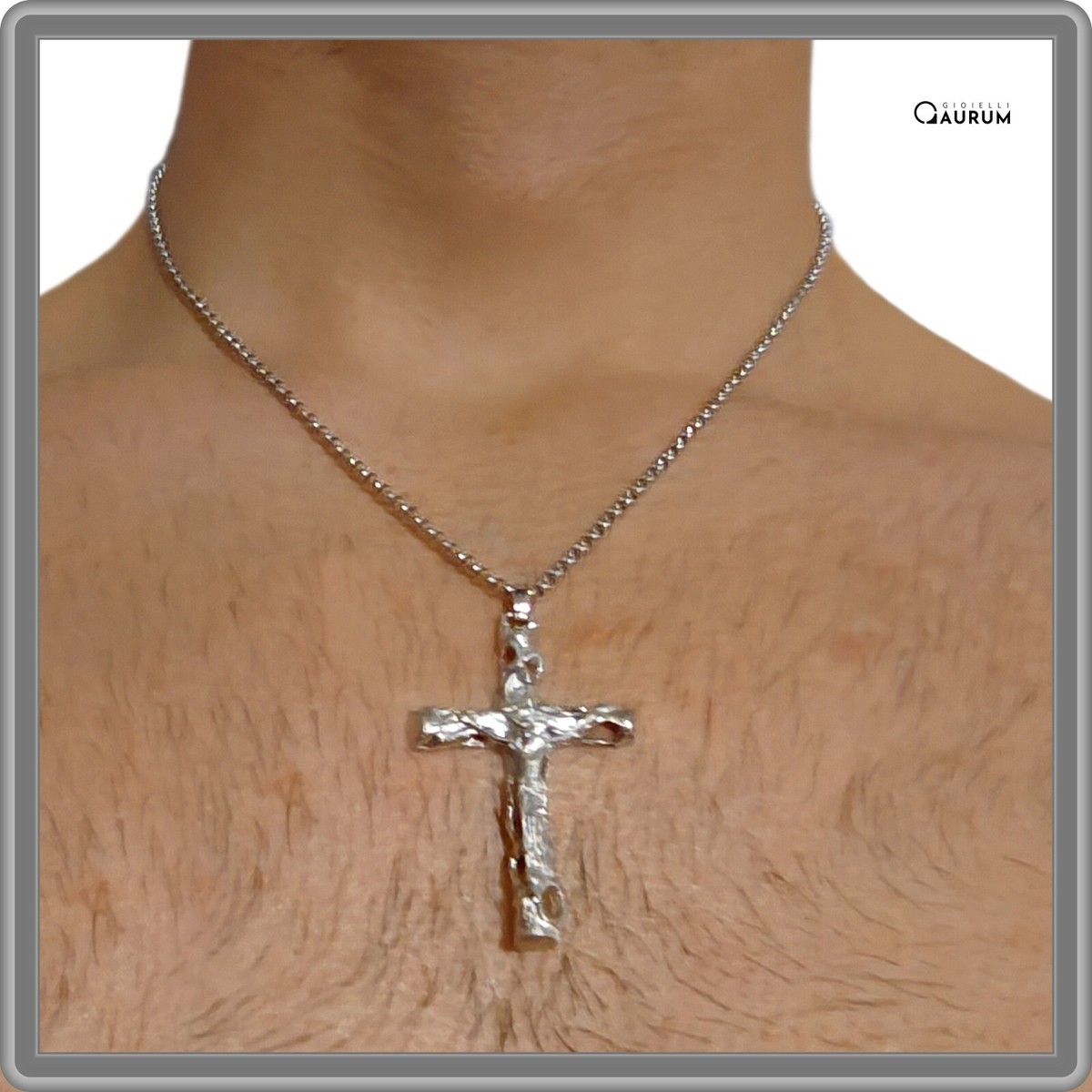 Collana Uomo Con Crocifisso In Acciaio Inossidabile – Catena 60 Cm, Ciondolo Croce 4,3x2,4 Cm, Argentata