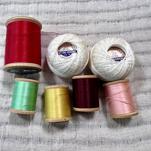 18 Coats & Clarks Heavy Duty Quilting Thread Vintage Multicolor Wooden Spools - Picture 4 of 4
