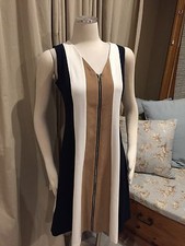 Ann Taylor Navy Blue Ivory Tan Color Block Stretch Fit Flare Zip Aline Dress 0 P