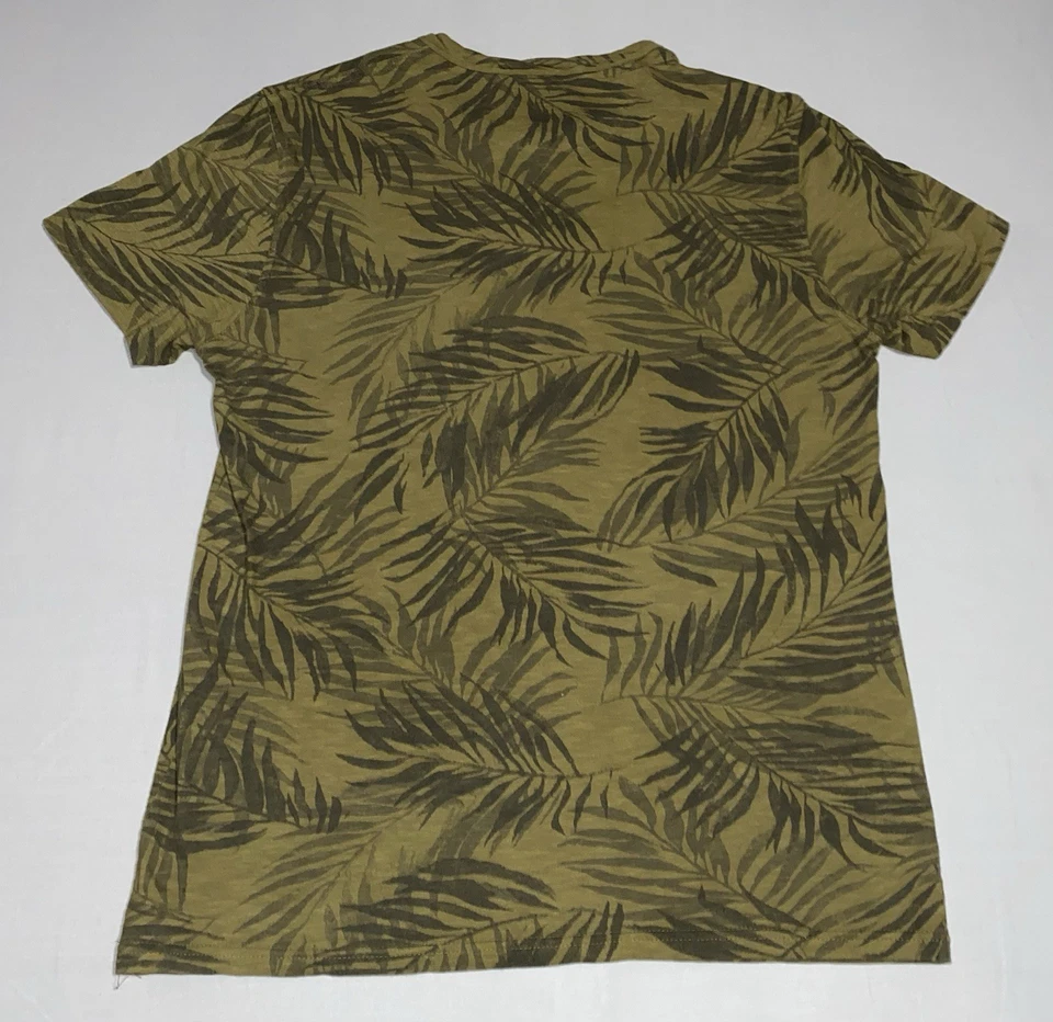 Camisa Lucky Brand & Co Verde Oliva Patrón Tropical Para Hombre Talla Pequeña Foto 3 de 4