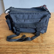 Nikon Camera Case Black Shoulder Strap 13  x 7  x 5.5  