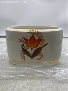 Bakerite White Floral Hand-Painted 24K Gold Trim Accent Ceramic Serving Bowl