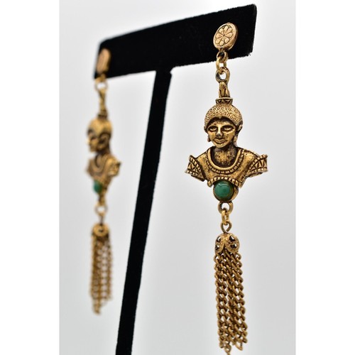 Vintage Tribal Tassel Cabochon Dangle Earrings Antiqued Gold Chain Green 70s BnS - Picture 2 of 12