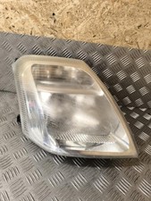 Feu avant (phare) Citroen C2