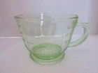 Vintage Green Depression Glass Footed 2 Cup Measuring Cup