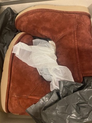 Ugg