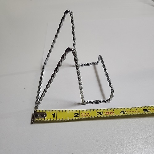 Set 8 (7/1) Silver Plate Stand Picture Holder Twisted Metal Display Easel - Picture 6 of 6