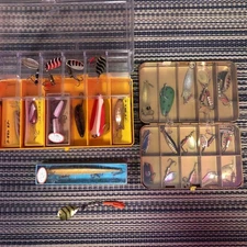 Very rare, Showa retro lures from about 50 years ago, 30 pieces, with case.