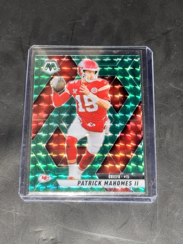 2025 Panini Mosaic - Patrick Mahomes II #200 Green Mosaic Prizm