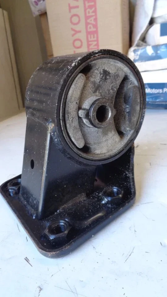 Montaje de motor Kelpro R/H para Hyundai Excel S X2 y S cupé tracción delantera 4 cilindros 1,5 L G4DJ Foto 2 de 4