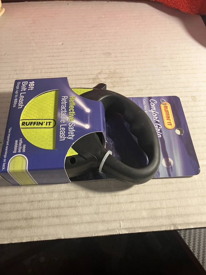 Pet Ruffin' it Up To 50 Lb. 16 Ft. Webbed Reflective Neon Yellow Retractable DWK - Image 2 of 4