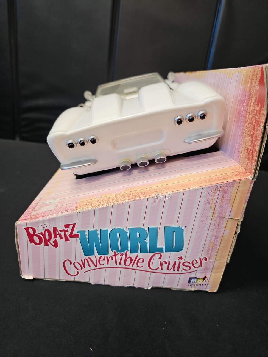 Bratz World Convertible Crusier 2008 MGA Sports Car 17