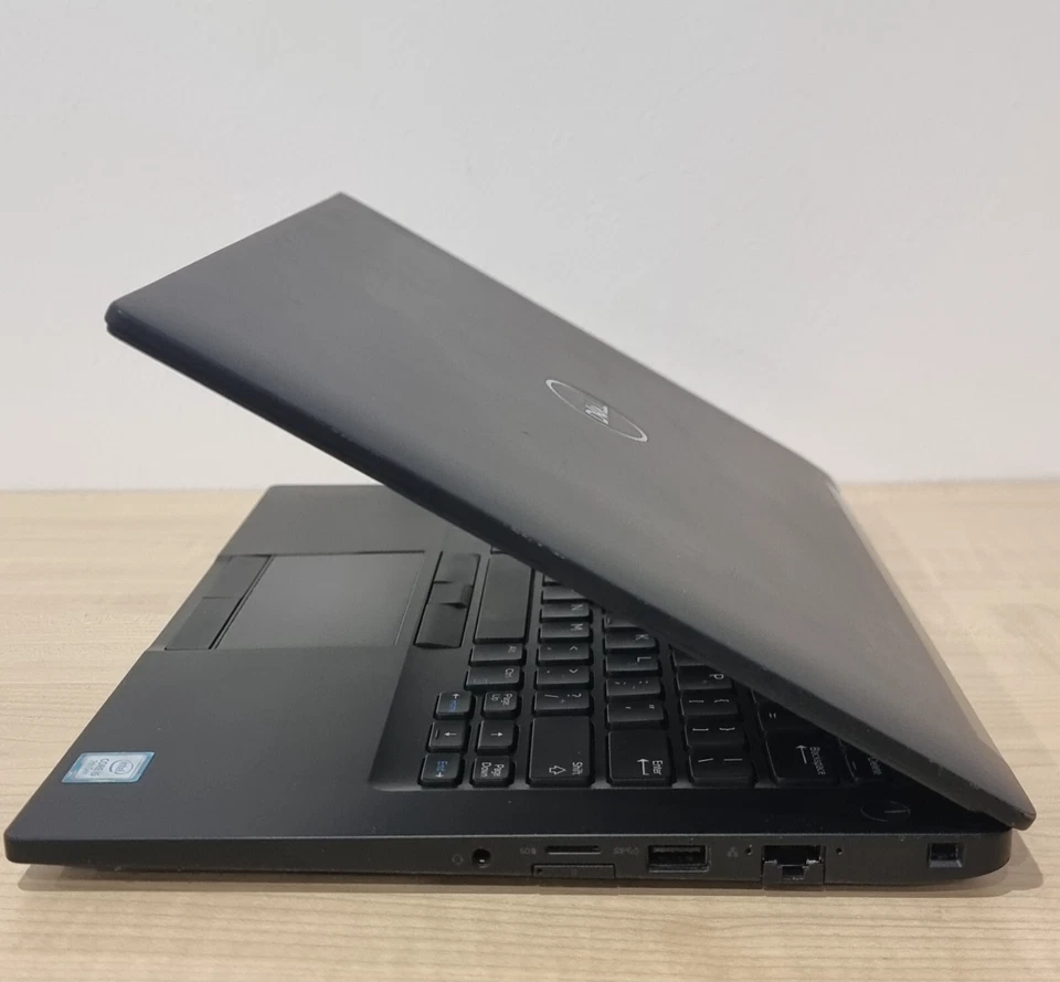 Refurbished Dell Latitude E7490 | i5 - 7th Gen | 16GB RAM | 512GB SSD | Win 10 - Image 3 of 4