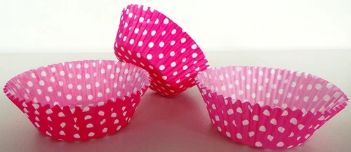 Muffin, Large Cup Cake Cases, 10 Packs of 100 Pink Polka-Dot Design only 1p each