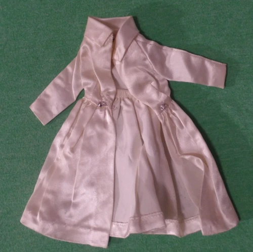 Vintage Barbie Clothes - Vintage Barbie 1607 White  Magic Coat