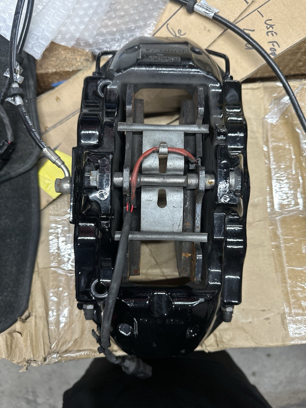 Lamborghini Caliper  FR ( Works Great But Needs New Paint ) ( 410615106 )