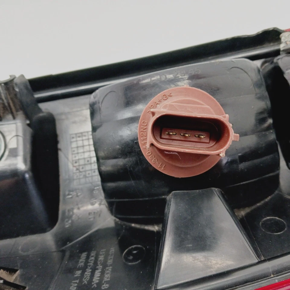 尾灯驱动器左侧适用于福特 Super Duty 2008 - 2016 3301936LUS Depo — 第 4/4 张图片