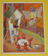 VINTAGE WALT DISNEY DUMBO CIRCUS TRAY PICTURE PUZZLE FRAME CHILDREN'S JIGSAW
