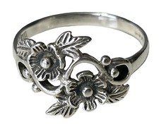 TMA 925 STERLING SILVER THAILAND FLORAL RING FLOWERS BAND Size 7.5