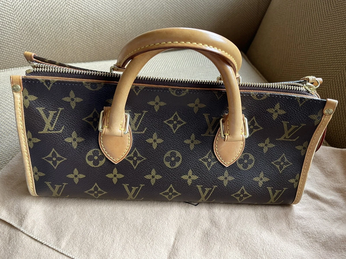 Louis Vuitton Authenticated Leather Purse