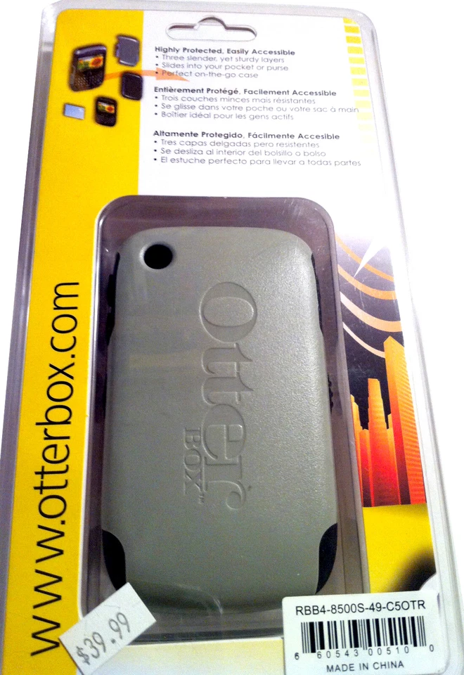 OtterBox BlackBerry Curve 9330/9300/8530/8520 Commuter Dual-Layer Hybrid Case - Image 4 of 4