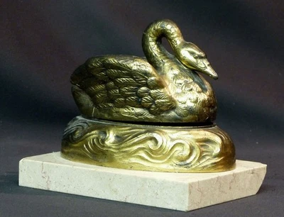 AA 19èm nap III élégant coffret cygne boite bijoux bronze marbre animalier 1.4kg - Photo 1/4