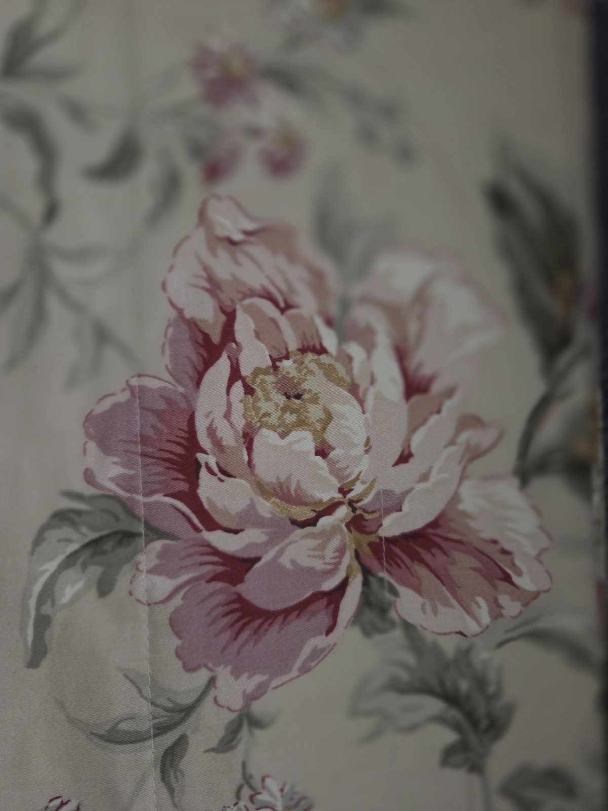 Waverly Window Valance Forever Yours Peony Scalloped Golden Floral 78"  X 22"