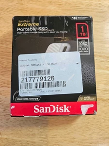 SanDisk 1TB Extreme USB 3.2 Gen2 Portable SSD (SDSSDE51-1T00-AW25)