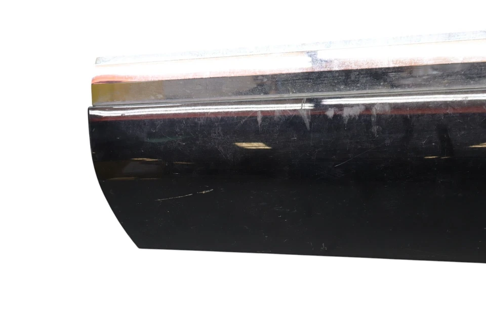 Moldura de puerta trasera izquierda del lado del conductor Volkswagen Touareg 11-17 7P6854949H OEM Foto 4 de 4