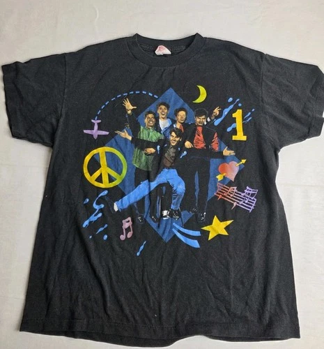 Vintage Royal First Class New Kids On The Block T Shirt 1990 1990s vintage concert t-shirt, vintage, size M, single stitch, B+ condition