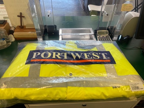 PORTWEST HI-VIS CONTRAST TRAFFIC JACKET W/PACK AWAY HOOD,QUILT LININ (EZ2003937) - Picture 5 of 5