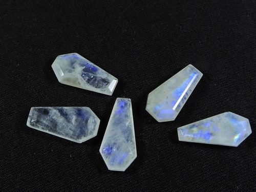 Pierre De Lune Brute Qualité Bijou – Bleu Flashy Arc-en-ciel, Fabriqué En Inde