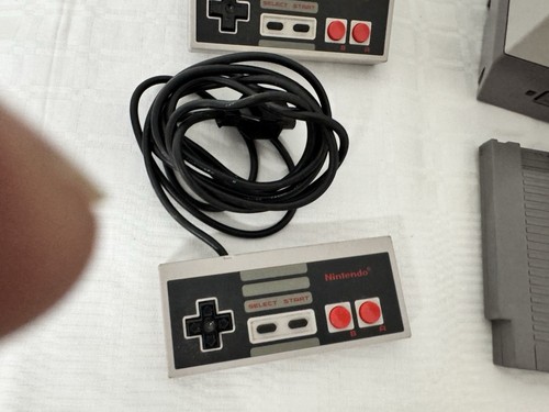 Nintendo NESE 001 - Bild 2 von 17
