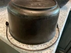 VINTAGE ANTIQUE CAST IRON GRISWOLD KETTLE SLANT WITH HANDLE