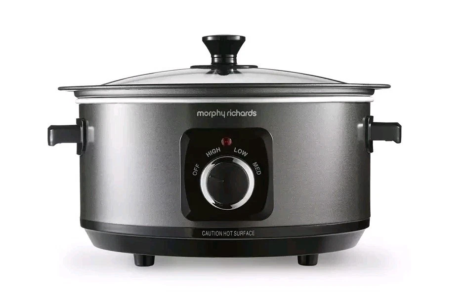 Morphy Richards Evoke 3.5L Sear and Stew Slow Cooker 3 Settings - Black