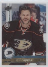 2017-18 Upper Deck Clear Cut Kevin Bieksa #4 xp6