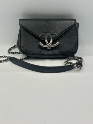マカロンです。 CHANEL シャネル CHANEL MACRO CHEVRON (B06008985) | eBay