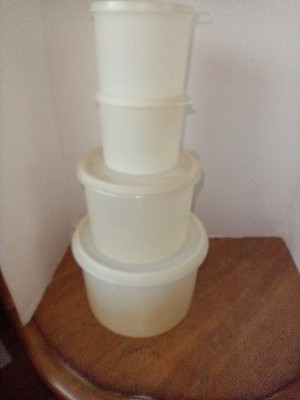 4 Vintage Tupperware CONTAINERS W/ LIDS
