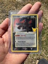 Pokémon TCG: Umbreon Gold Star 17/17 Celebrations 25th Anniversary NM