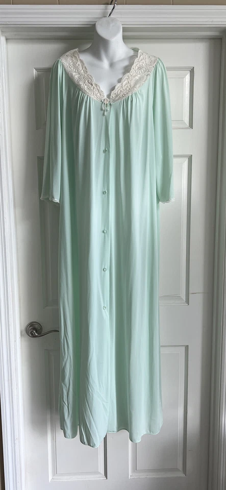 Conjunto de camisón y bata larga Shadow Line verde menta de colección detalles de encaje grande EE. UU. Foto 4 de 4