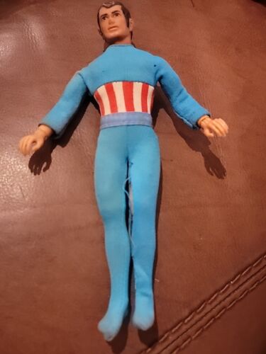 1974 Mego Captain America Marvel Comics Vintage 8" Action Figure - Picture 1 of 4
