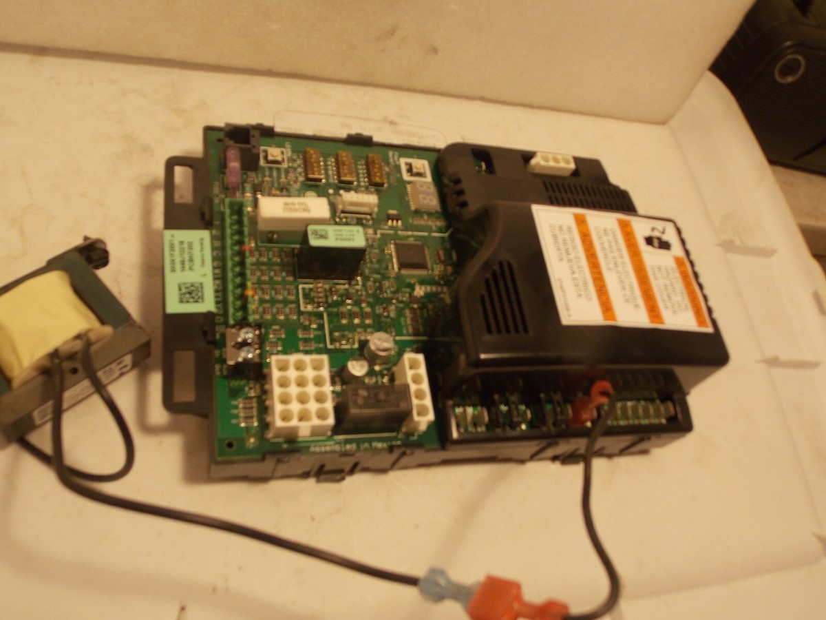 Goodman Amana Daikin Modulating Furnace Board PCBKF202 S9241F2001  Transformer