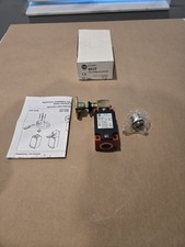 NOS Allen-Bradley Key Interlock Switch Made In Germany SER A,REV A 802F-E68M2