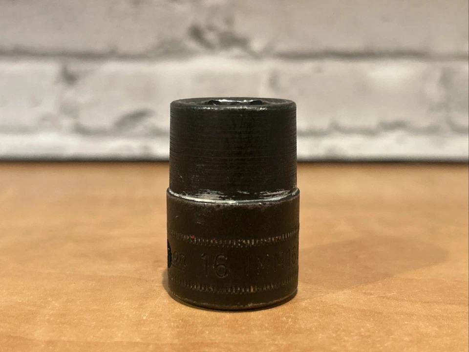 Snap On Tools IMM160 1/2 Dr 6Pt Metric 16mm Flank Dr Shallow Impact Socket USA - Image 2 of 4