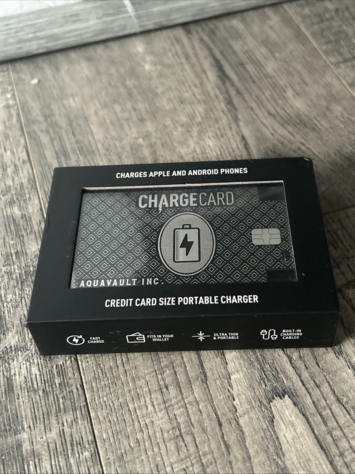 Aquavault ChargeCard 2300mah Ultra Thin Credit Size Portable Charger AV10 New