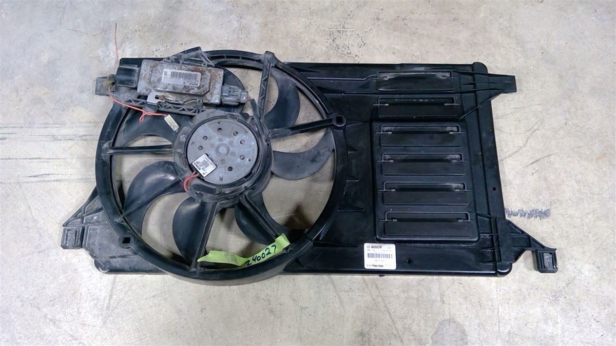 2009-13 Mazda 3 Cooling Fan Control Module OEM 1137328464 for sale