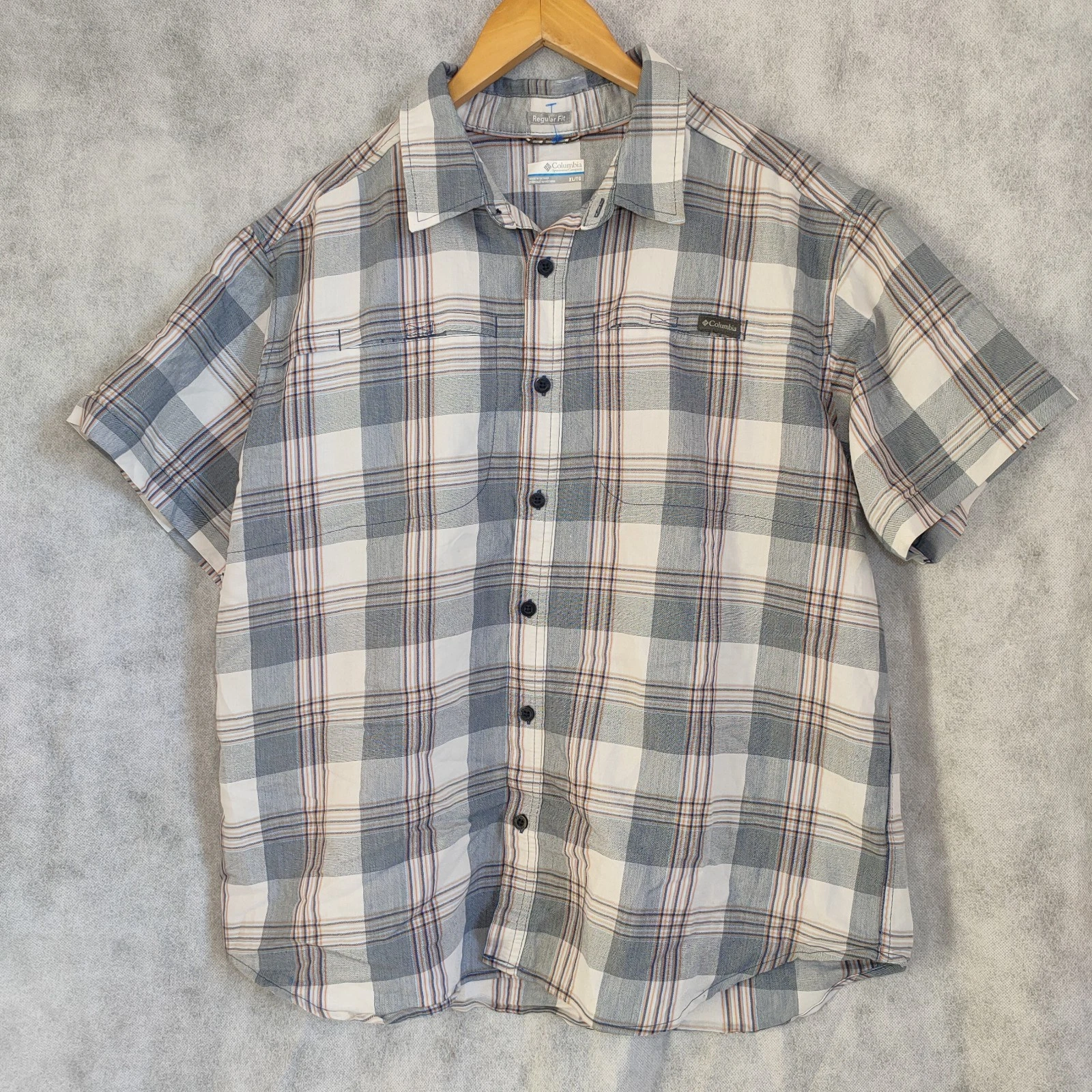 Columbia Mens Work Utility Shirt XL Short Sleeve Plaid Hiking Fishing Camping
Opens in a new window