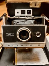Polaroid Automatic 250 Land Camera case, Flash, extras Collectors Item Vintage